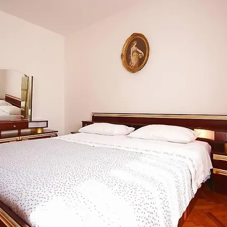 Vesna Apartamento
